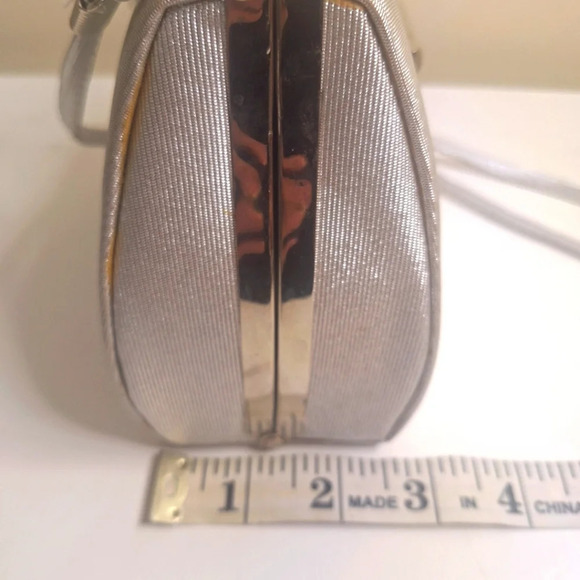Heyes Y2K  hard sided silver metallic mini cross body bag - Picture 14 of 15